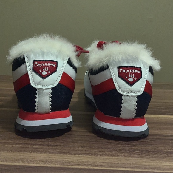 Bear paw Hoodoo red, white, and blue fur sneakers - Picture 8 of 16
